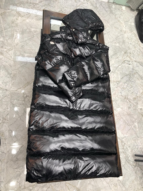 ハイクオリティダウンジャケット全体デザイン